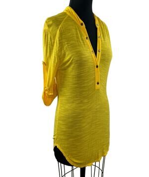 Young Fabulous & Broke Yellow Tunic Top Snap Button Front 3/4 Sleeve Size Medium